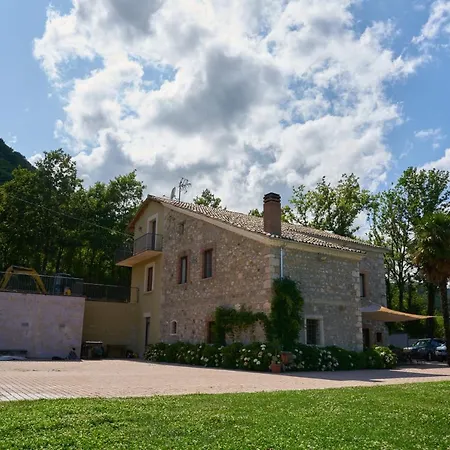 Bed & Breakfast Masseria Boutique Montella